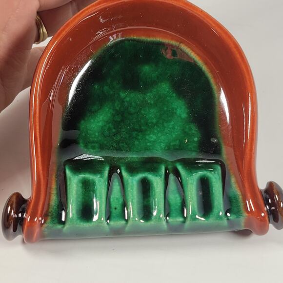 Vintage Green and Brown Spur Ashtray with Handle, Mid-Century Modern Farmhouse - Picture 9 of 11